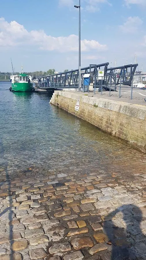 A Babord ! Pres Du Port. Apartment Concarneau