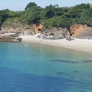 D'hote Les Iles Bed & Breakfast